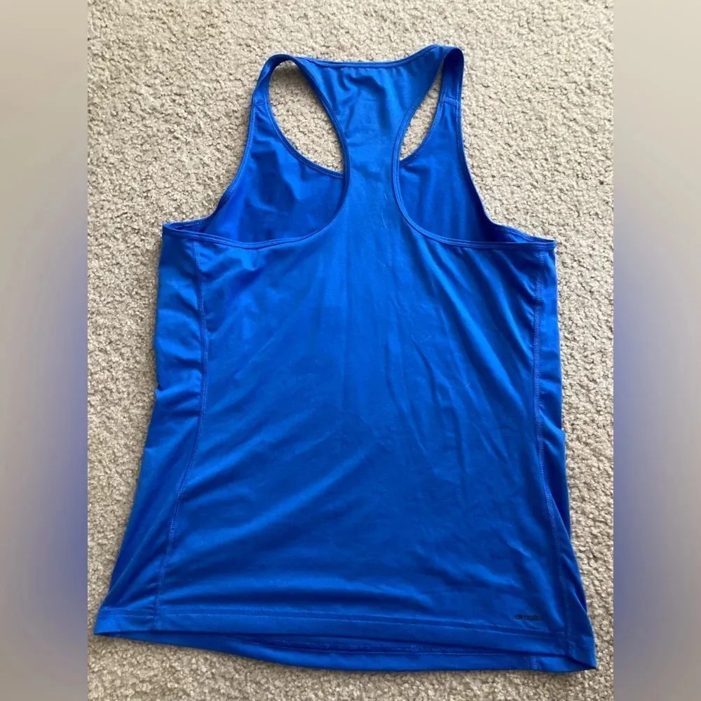 Adidas Lightweight Comfy Running Tank Top Size Medium Blue - Image 2