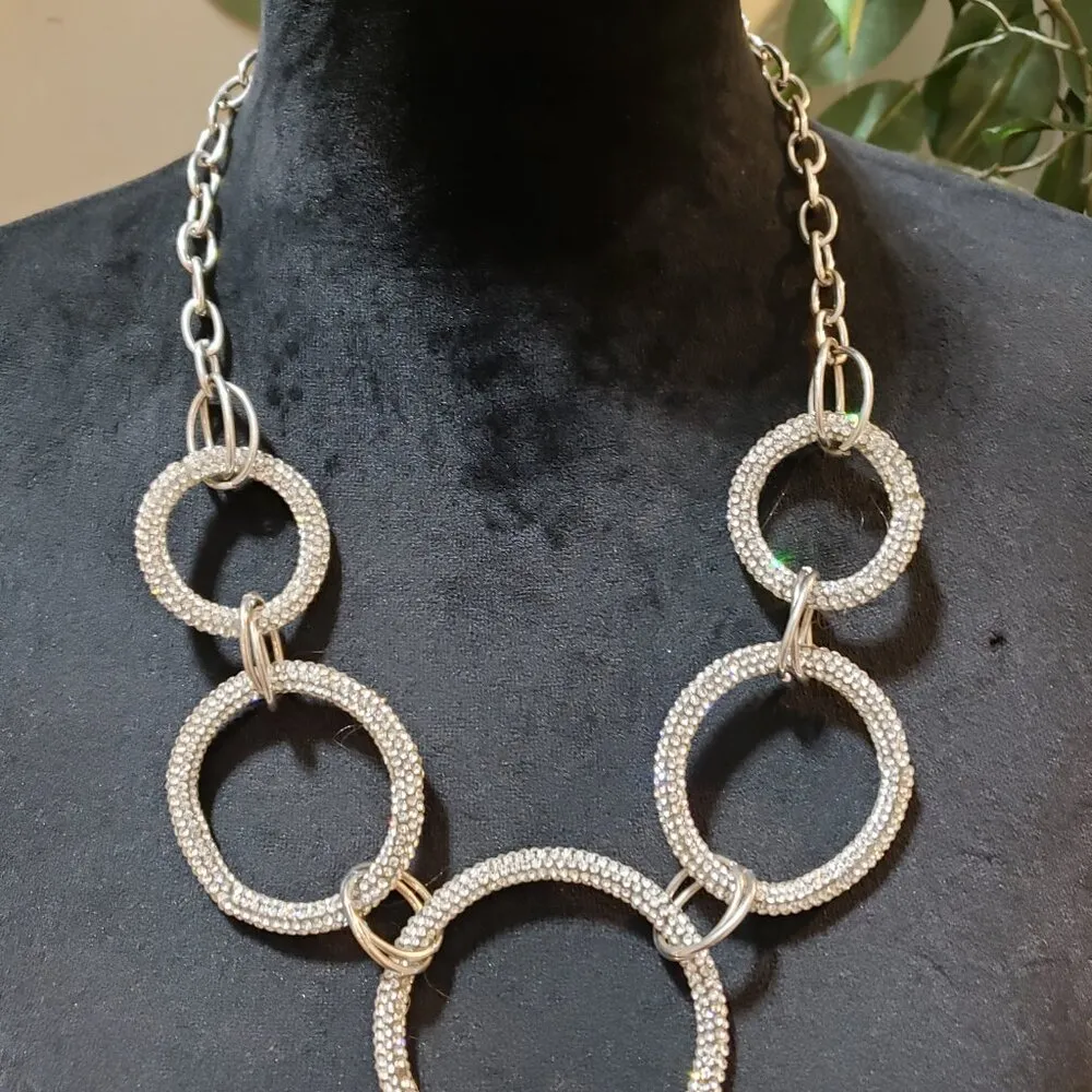 Womens Fashion White Rhinestone Donut Links Necklace Jewelry with Lobster Clasp. - Image 2