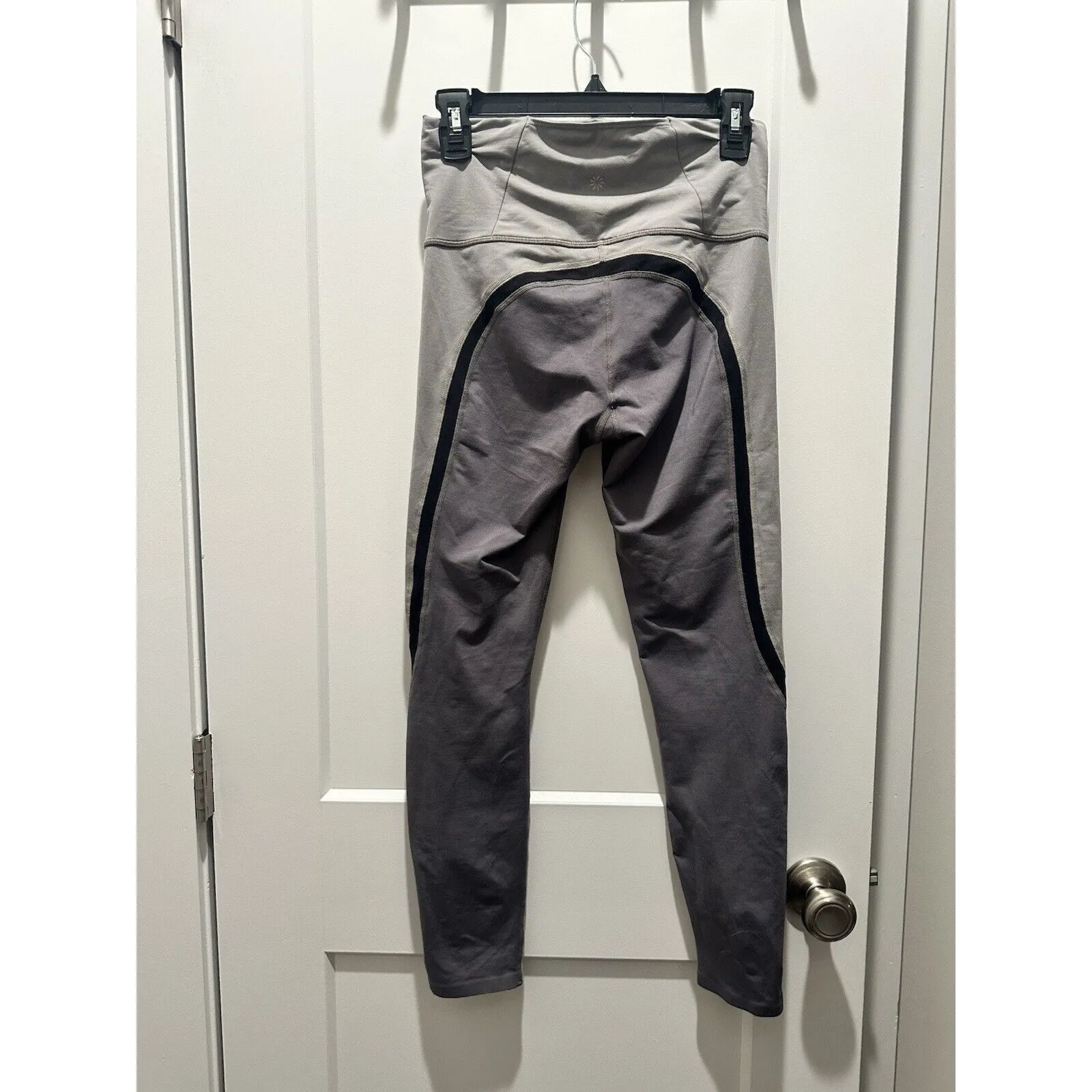 Athleta Spar Colorblock 7/8 Tight Leggings Silver Bell Size Small Box C - Image 3