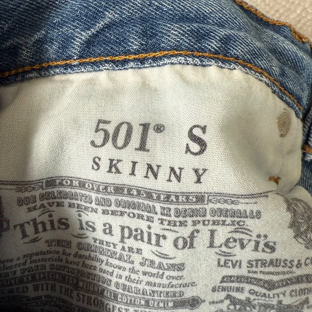 Levis 501 Skinny Womens Jeans 27x32 Destructed Medium Wash Denim Boho Hippie - Image 5