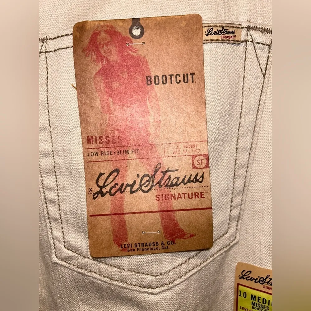 Levi's Strauss Signature Misses Size 14 Long Beige/Tan Denim Bootcut Jeans NWT Tan - Image 4
