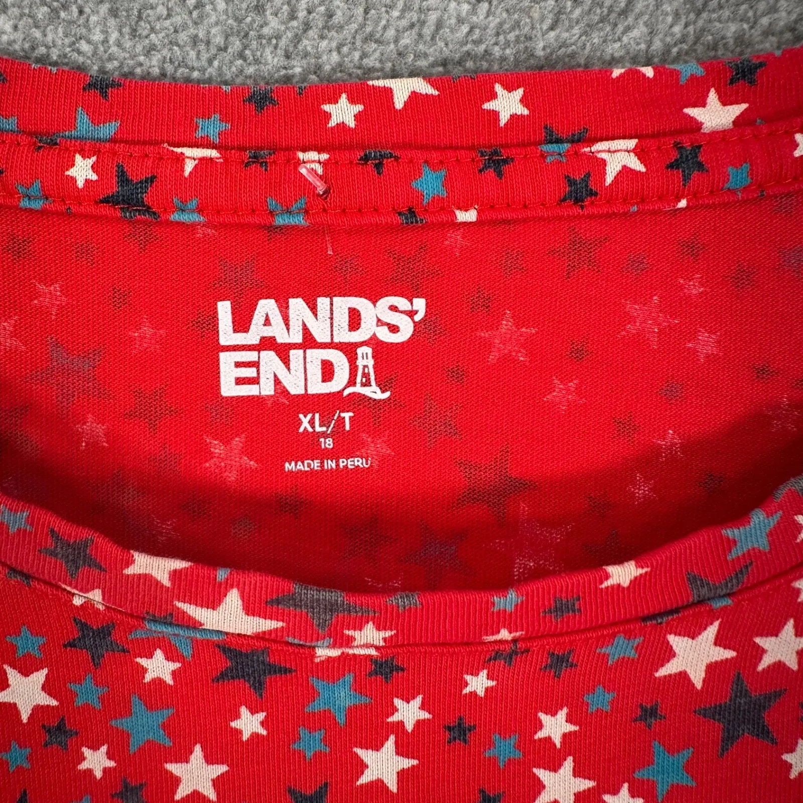 Lands' End Red Star Print Short Sleeve Tee Shirt Women's X-Large Tall Patriotic - Image 3