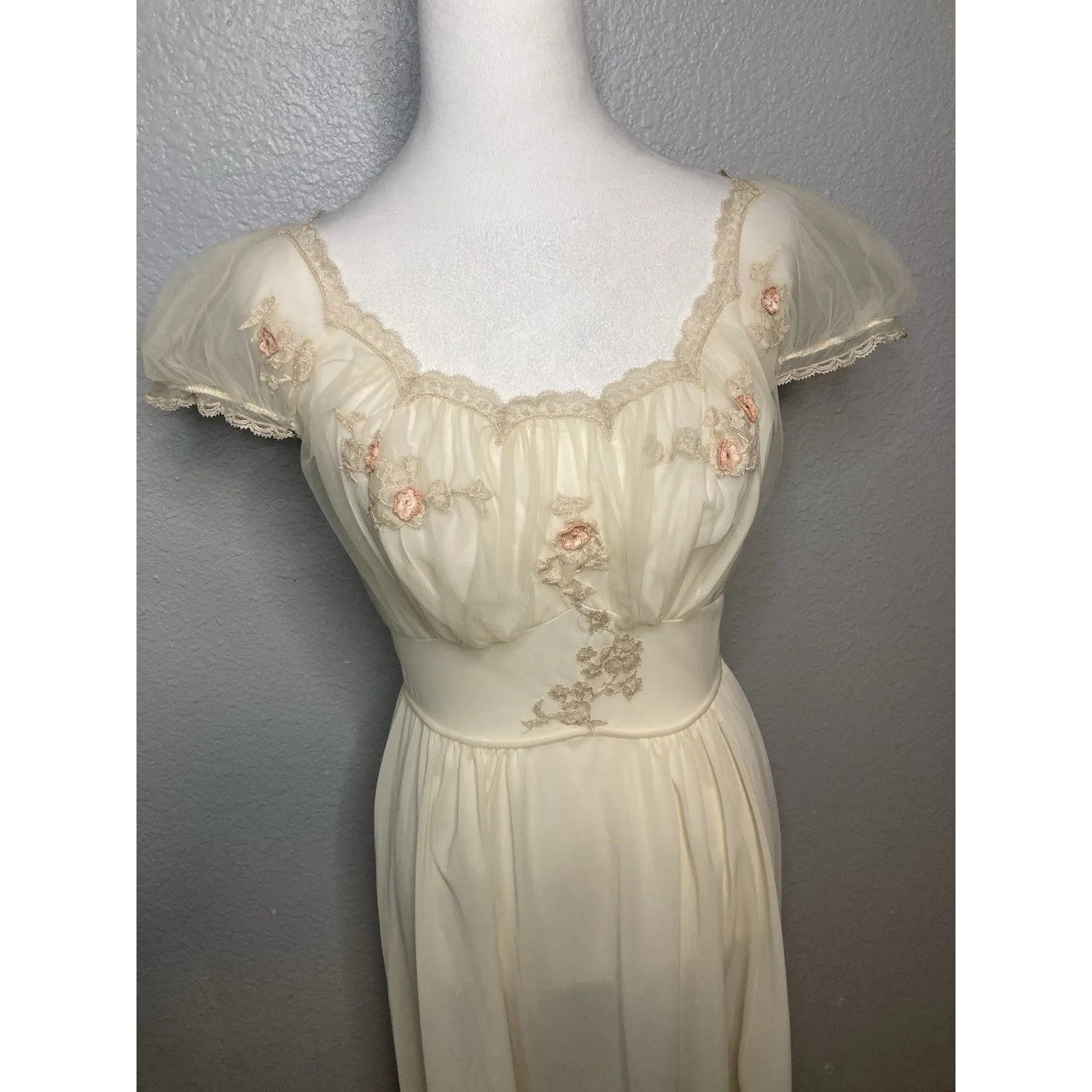 Vintage 40s/50s Artemis Nightgown Robe 32 Peignoir Set Chiffon Lace Lingerie - Image 2