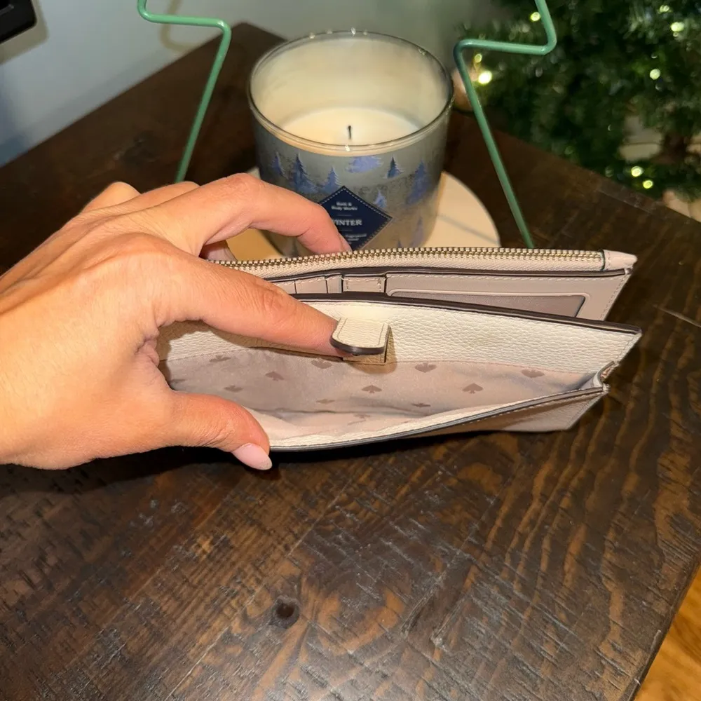 Kate Spade  Wristlet Wallet 🤎 - Image 5