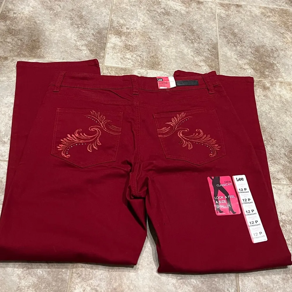 NWT Lee Secretly Shapes Straight Leg Embellished Jeans Rouge Red 12 Petite - Image 3