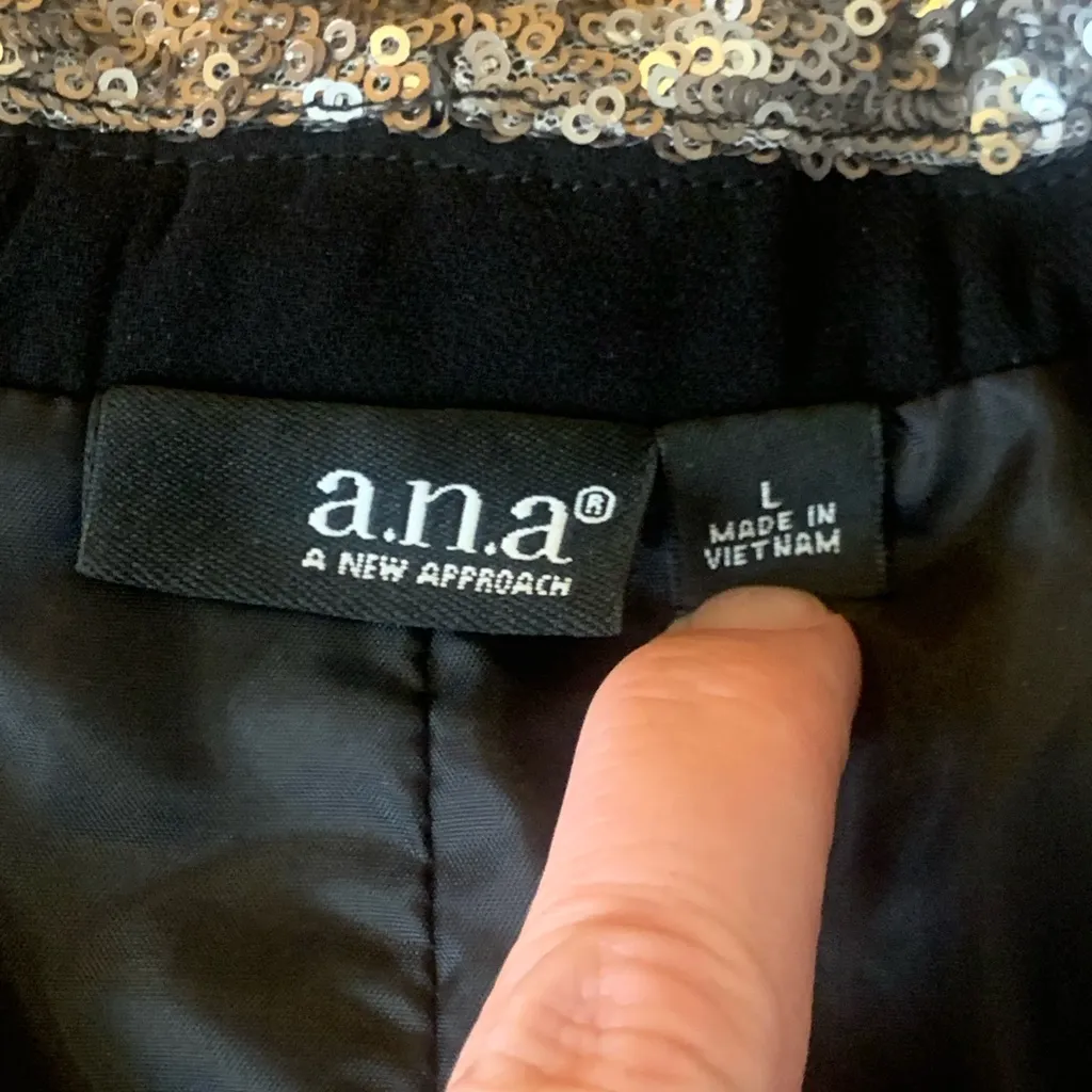 a.n.a Blazer Large Black with Silver Sequin Collar Open Front Formal Party Tux - Image 2