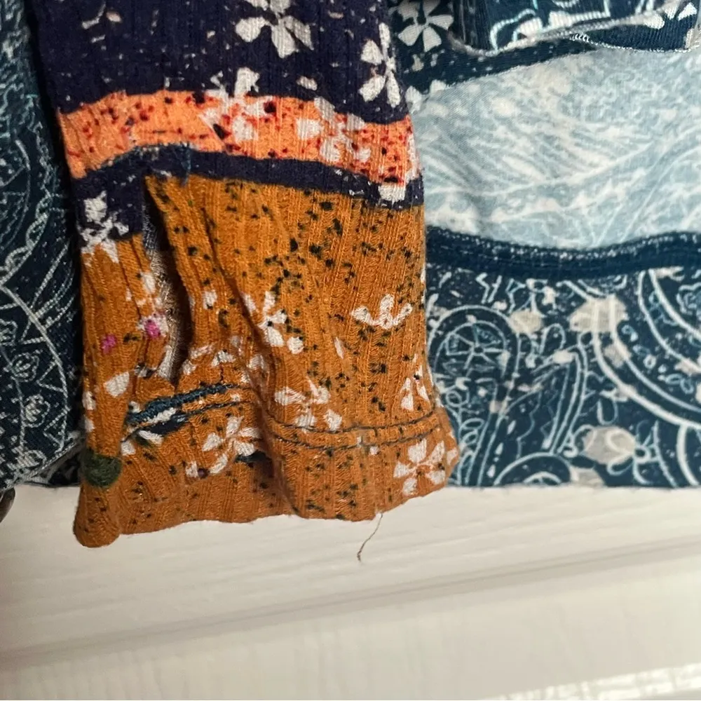 Free People Movement Sz L Mix Print Hooded Swing Top Cropped Long Sleeves - Image 6