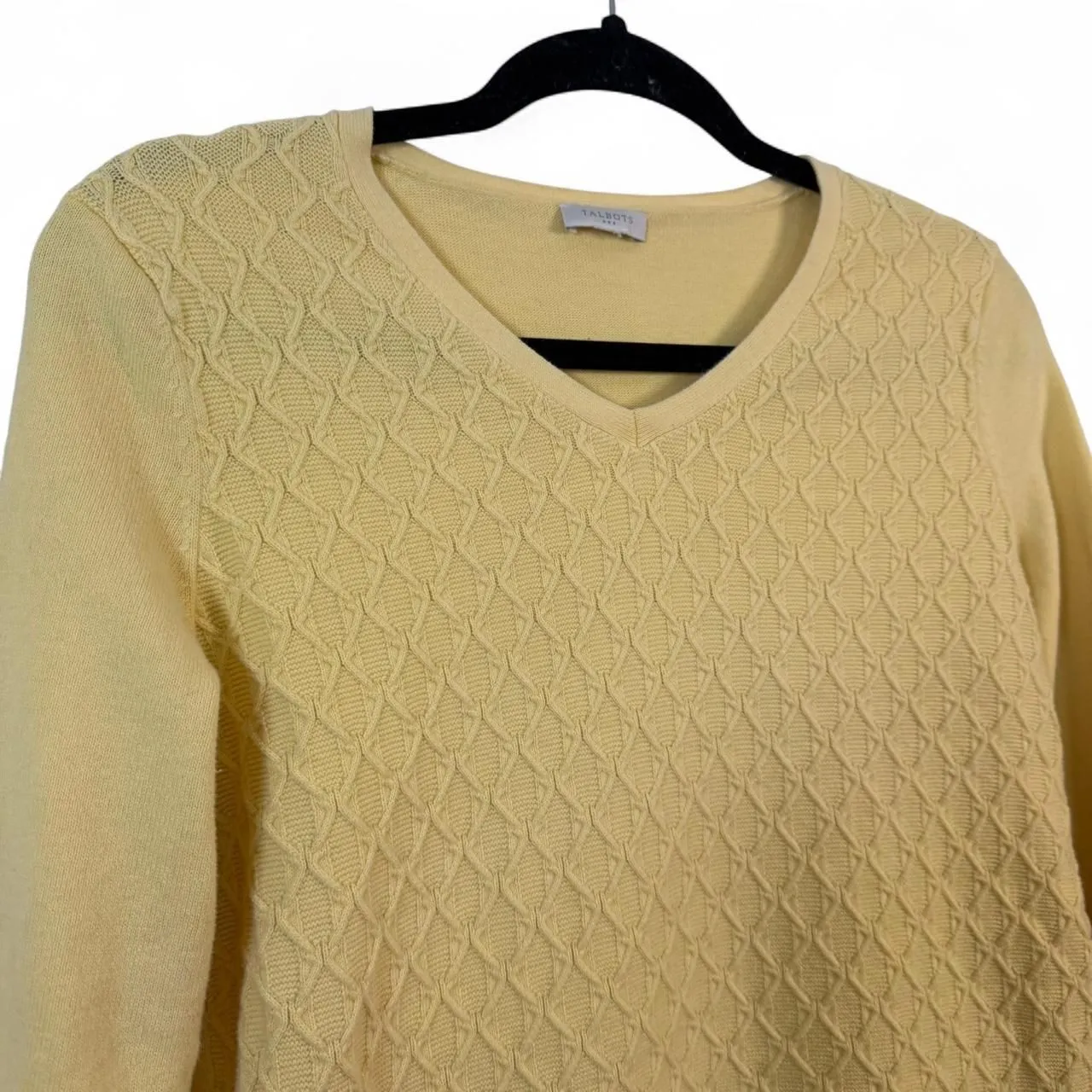 Talbots Butter Yellow Long Sleeve V-neck Sweater with Textured Diamond Pattern - Image 2