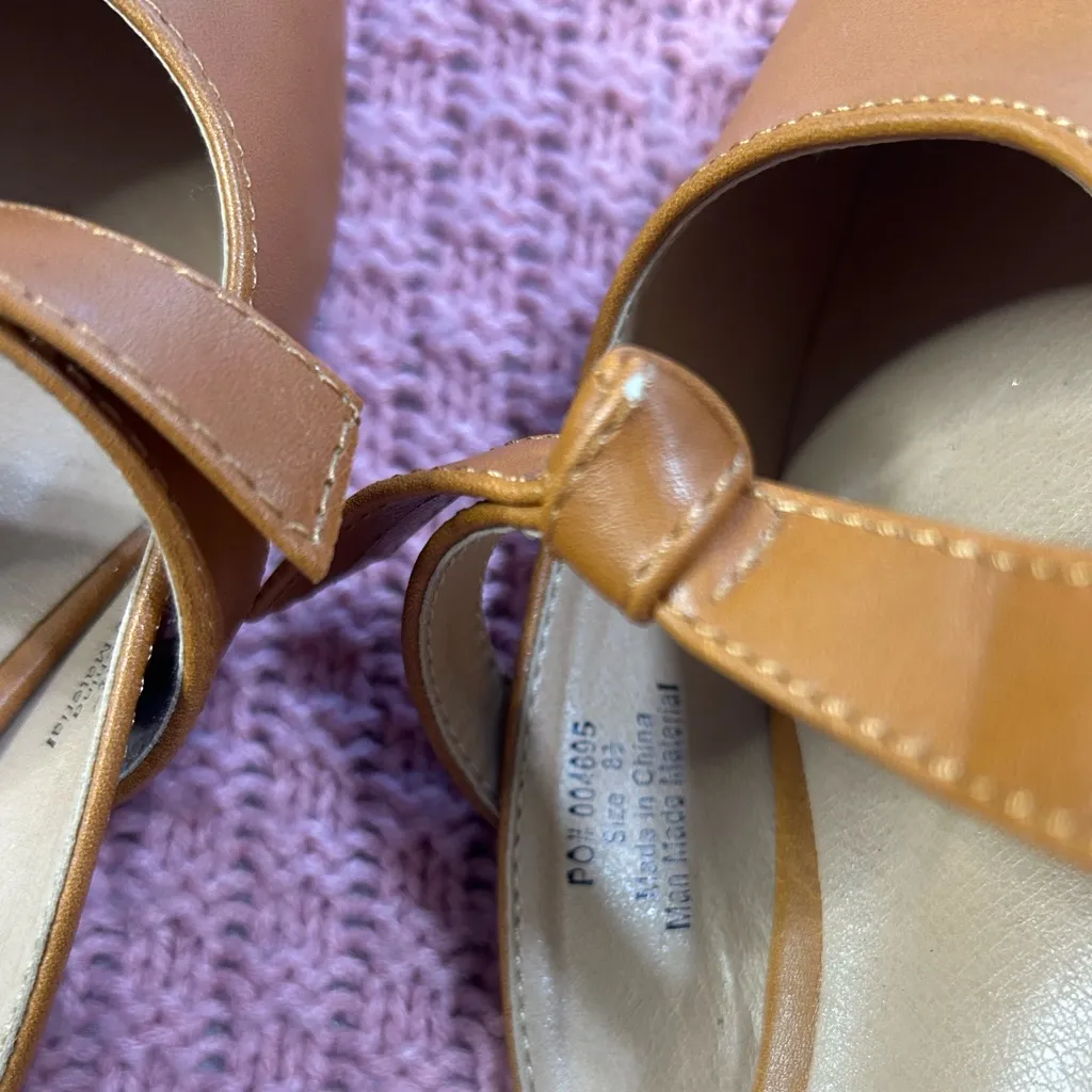 Shoes women . New ,Elegant Brown Mules with Pointed Toe and Low Heel Size 8.5 - Image 5