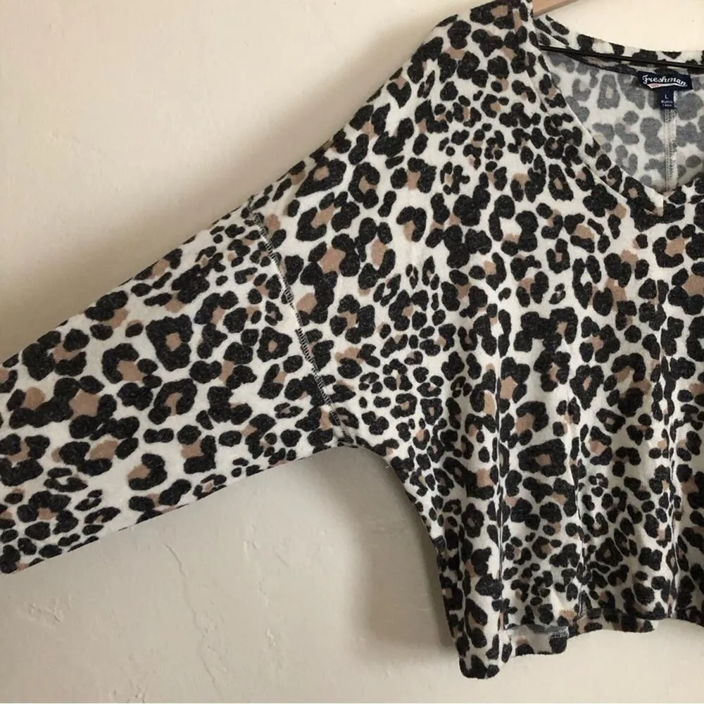 Freshman 1996 Leopard Print V - Image 3