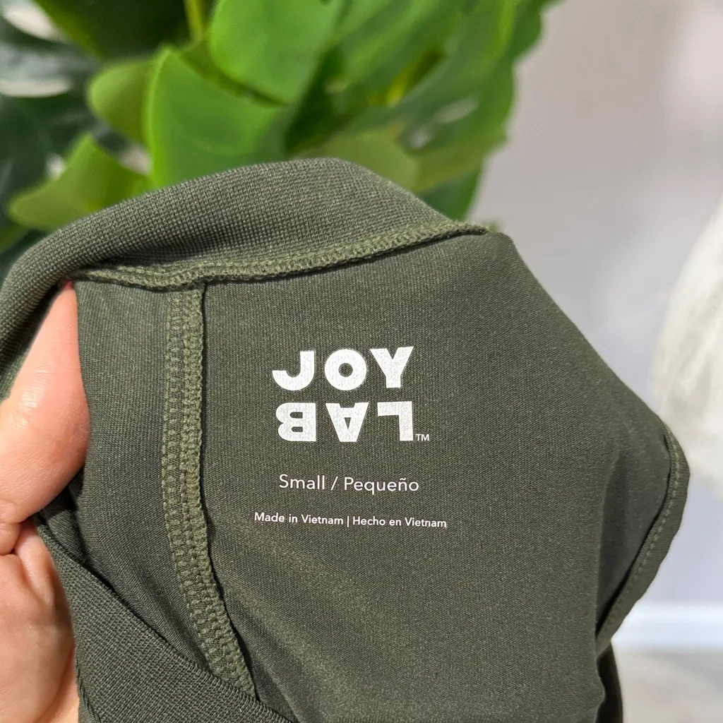 Joylab workout sleeveless tank high low hem - Image 6