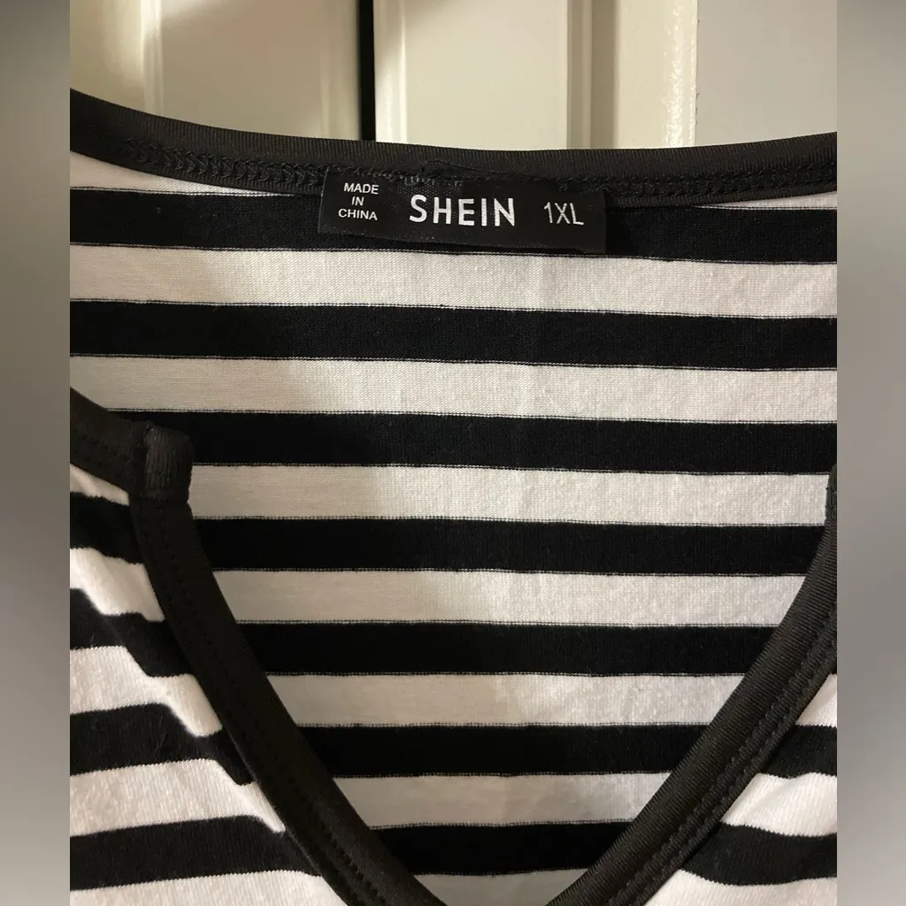 NWOT SHEIN Striped Tee Dress - Image 2