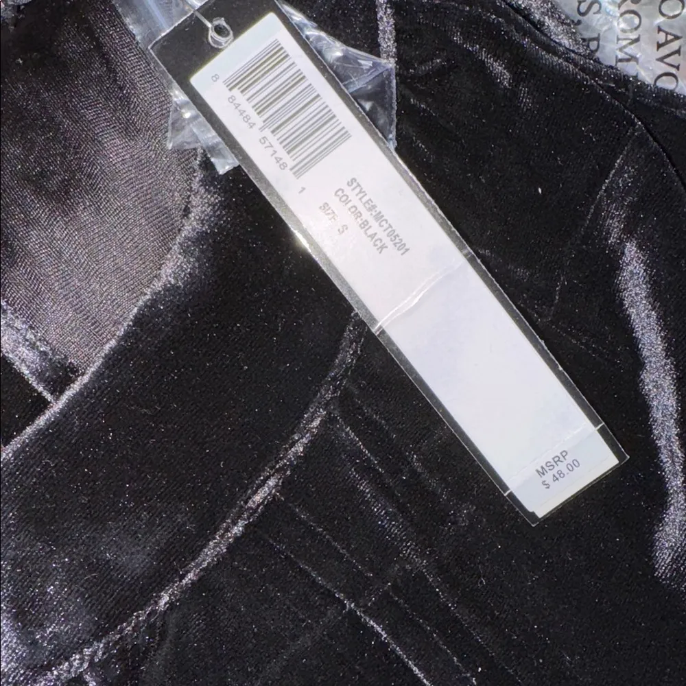 Catherine Malandrino Black Velvet Keyhole Luxe Top Size S Sleeveless - Image 9