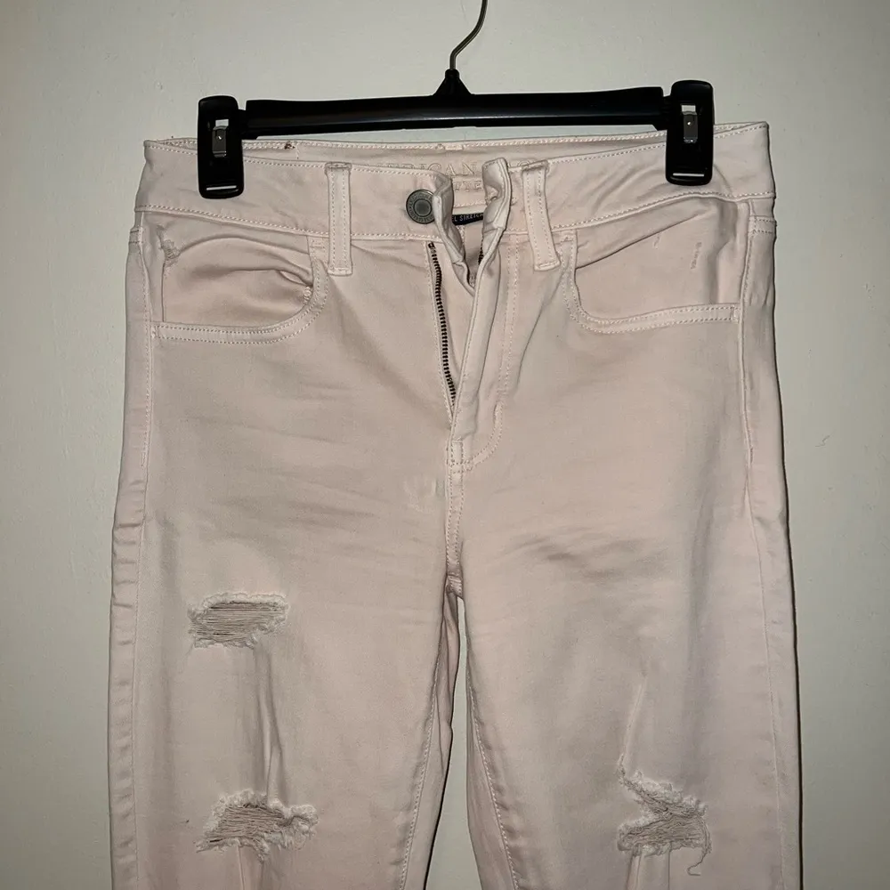 American Eagle AE Light Pink Jeans NWOT - Image 2