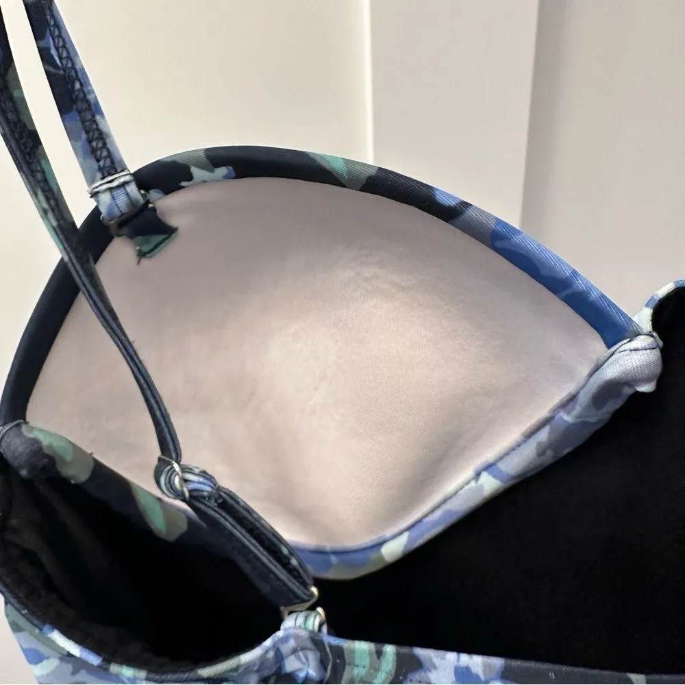 Albion Fit Black and Blue Floral Peplum Tankini Swim Suit Top size Small - Image 8