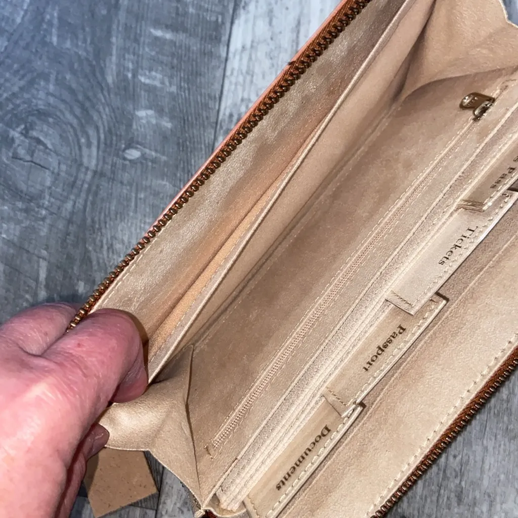 EVIL EYE BROWN LEATHER TRAVEL WALLET Organizer Case NWT - Image 4