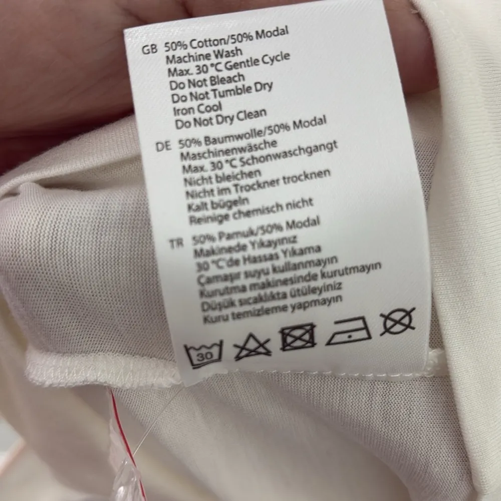 Moon milk short sleeve button down sleep shirt medium Silver - Image 9