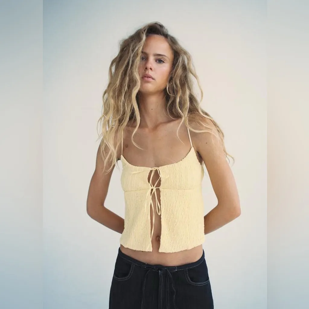 Zara tie front babydoll tank top bows butter yellow spaghetti straps cropped - Image 2