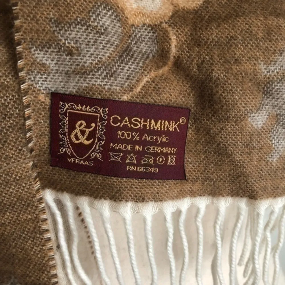 V.FRAAS Floral Cashmink Wrap Scarf With Fringe Made In Germany - Image 4