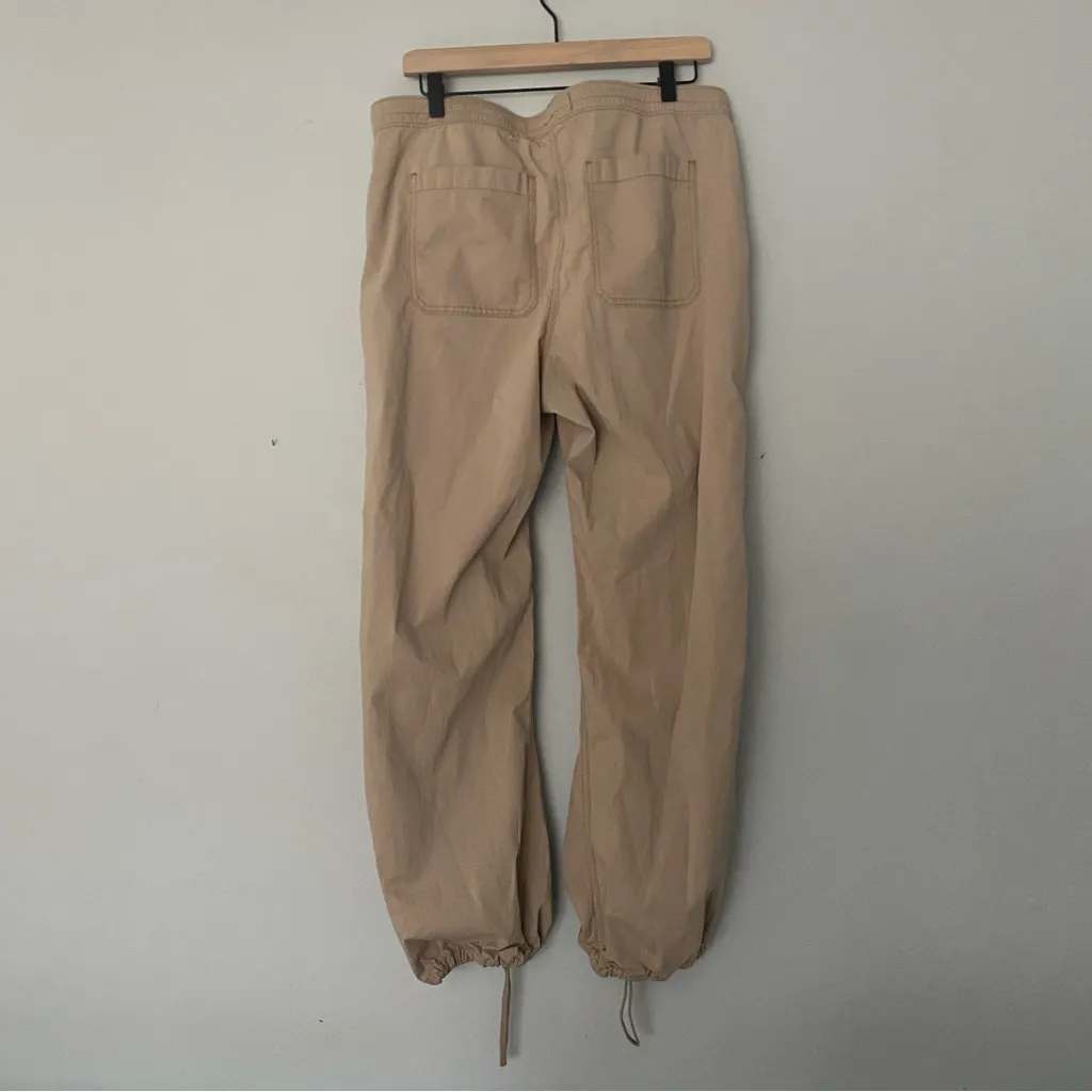 Hollister Pants Women Large Ultra High Rise Baggy Khaki Cargo - Image 7