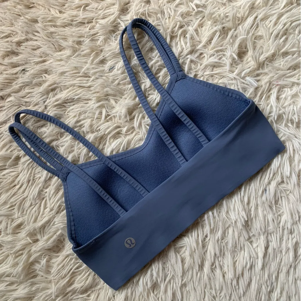 Lululemon Like a Cloud Bra Light Support, B/C Cup - Image 4