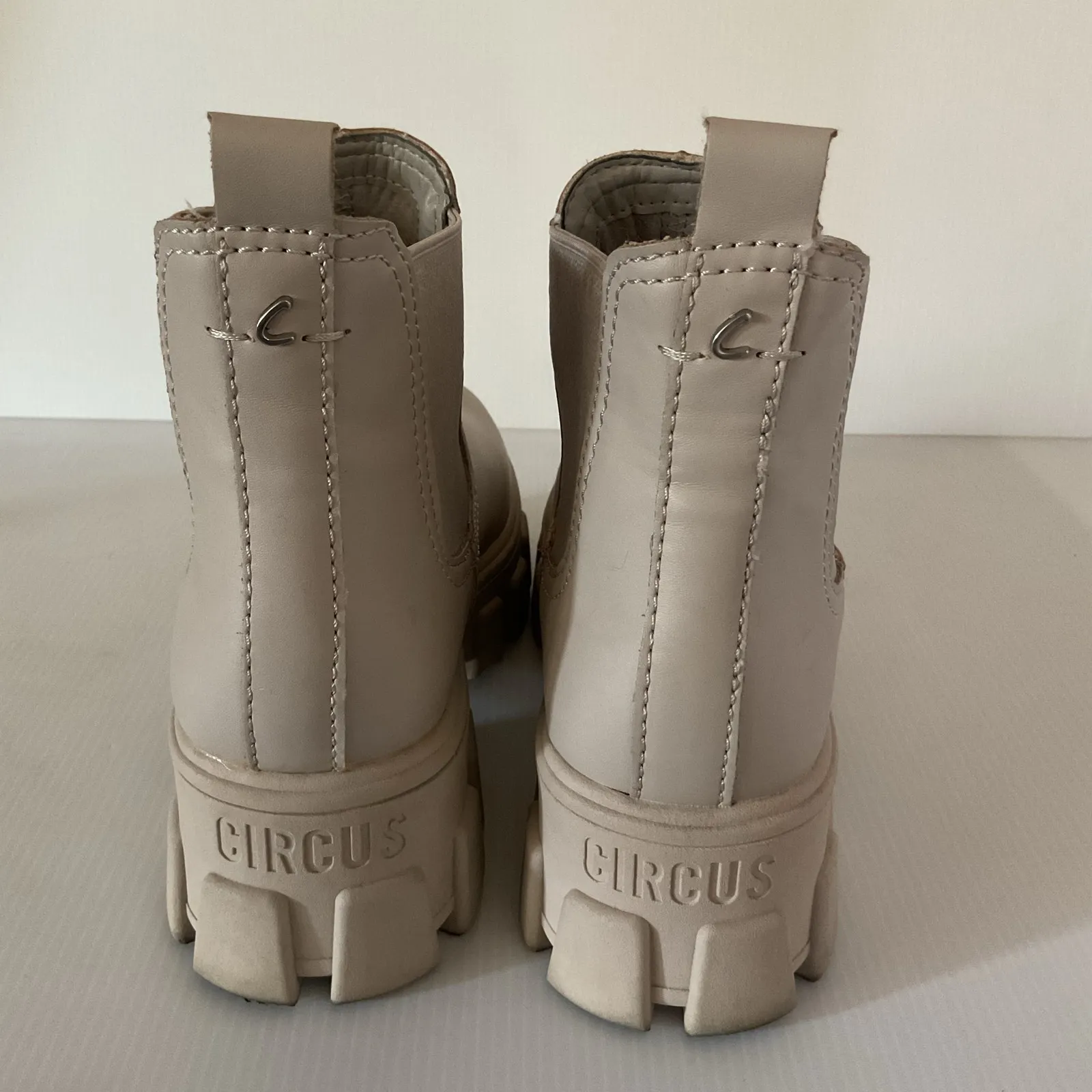 Circus NY Beige Platform Chelsea Boots Women’s Sz 6.5 Chunky Sole Ankle Booties - Image 6