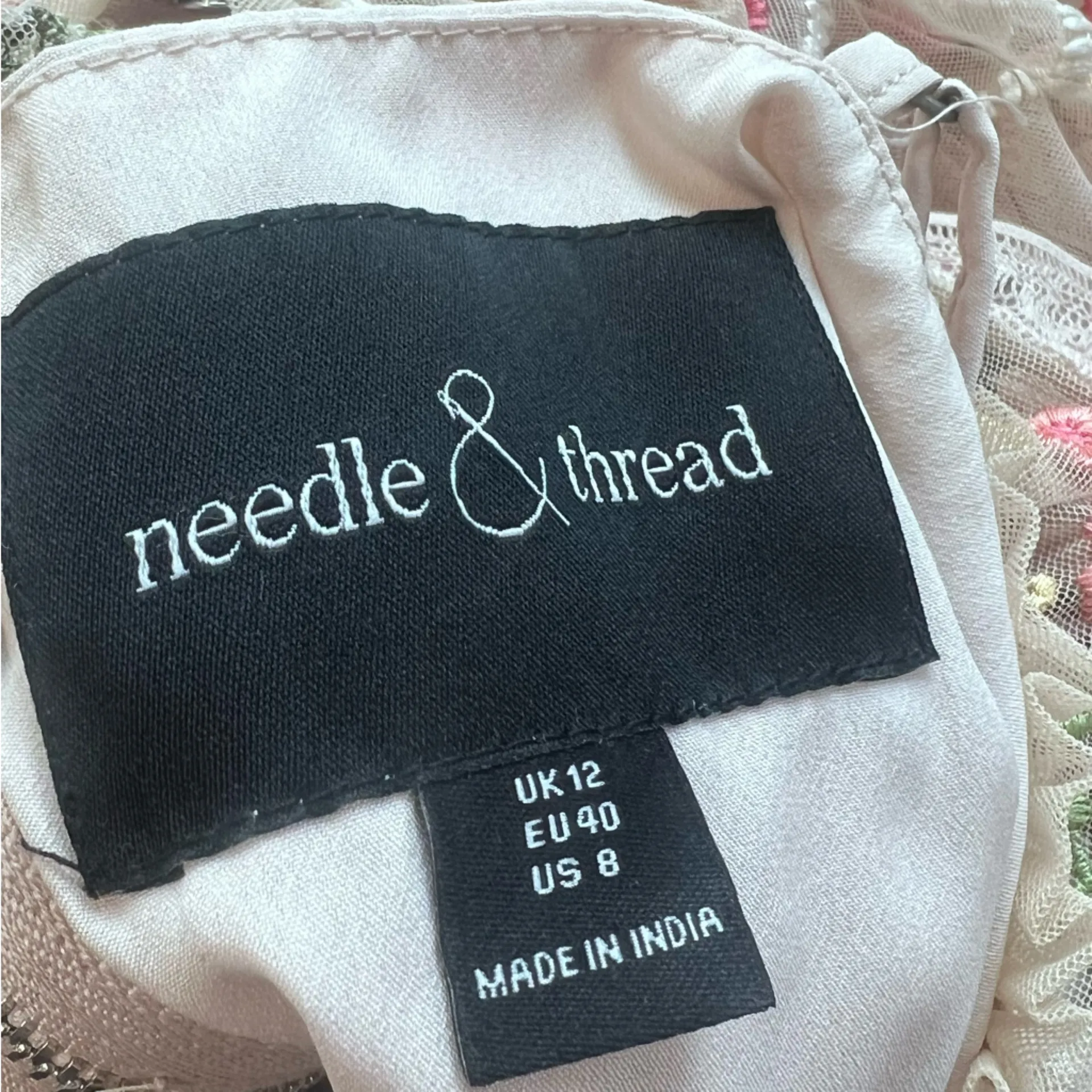 Needle & Thread Embroidered Lattice Ruffle Floral Rose Blush Dress Sz 8 - Image 9