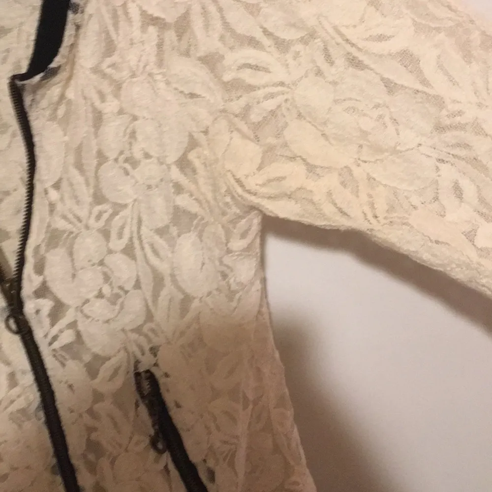 Buckle Daytrip cream lace zip up cardigan jacket - Image 6