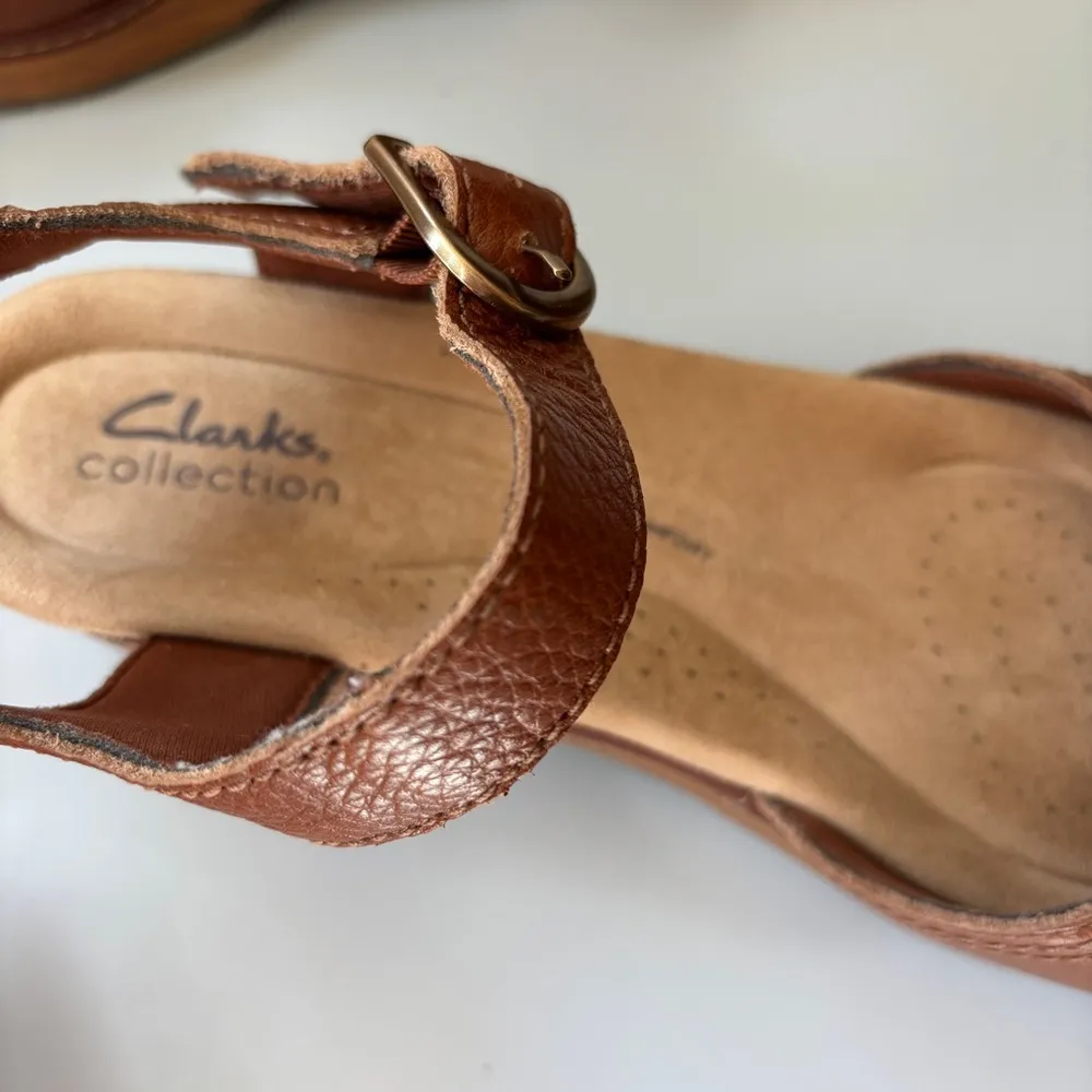 Clarks Paizlee Bay Tan Leather Brown Mules with Wooden Platform Size 9 - Image 10