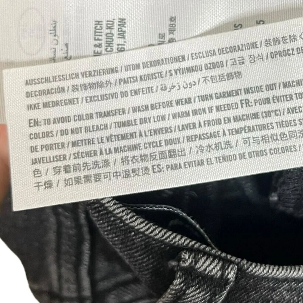 Abercrombie & Fitch 90s Slim Straight Ultra High Rise Jeans 25S Criss Cross - Image 13