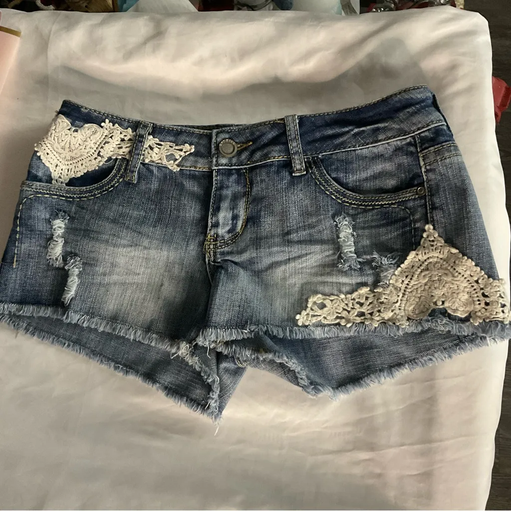 Hot Kiss Cici Embroidered Heart Short 7 Boho Rocker Summer Festival Biker Hippie - Image 9