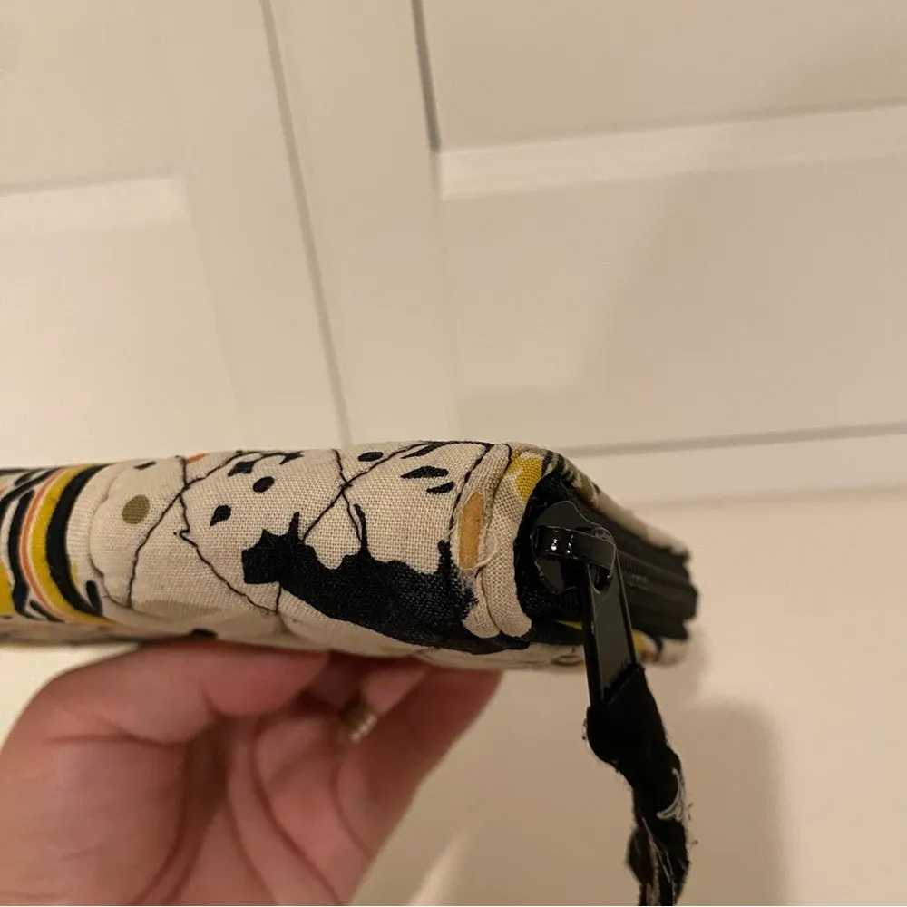 Vera Bradley Accordian Wallet - Image 7