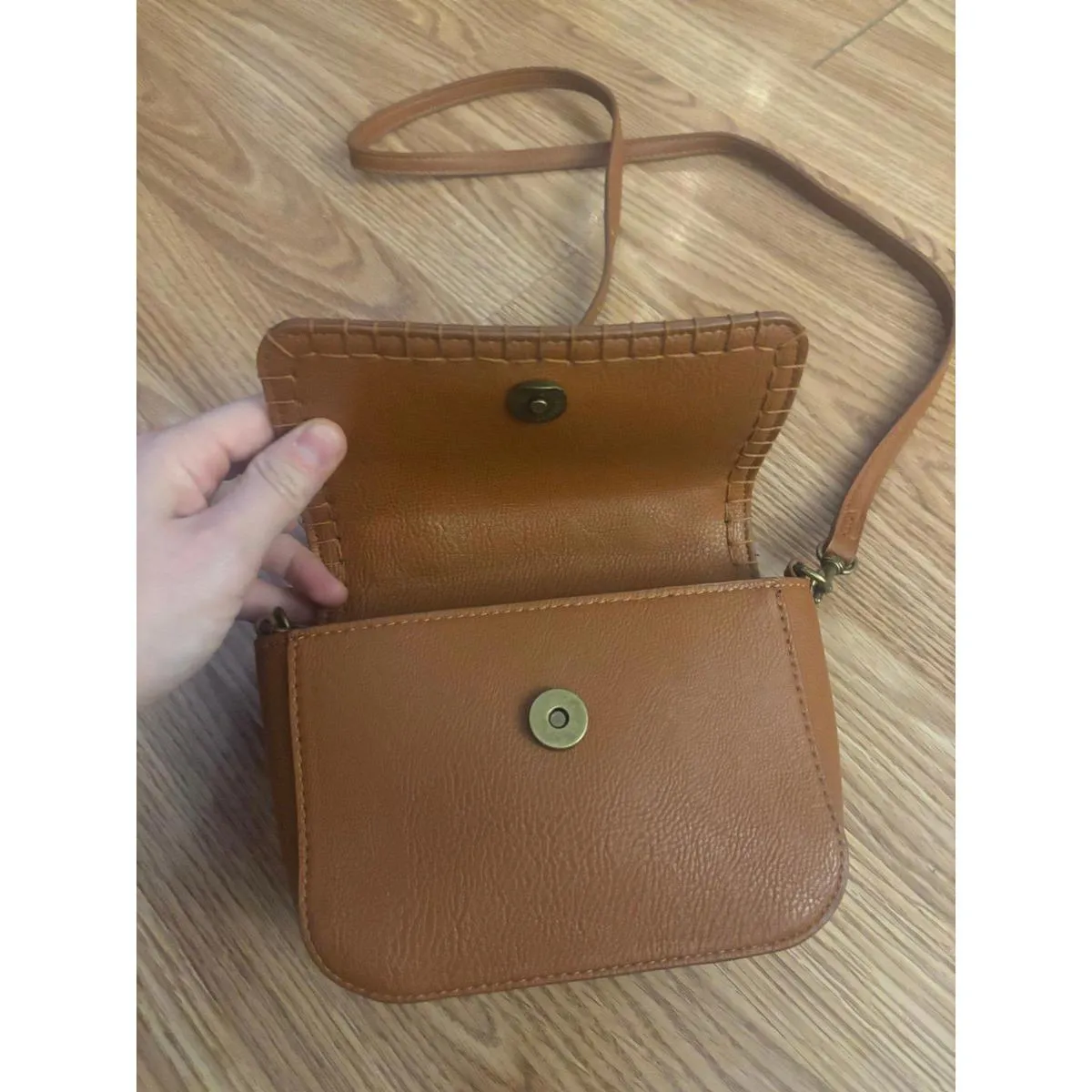 Universal Threads  Crossbody - Image 7