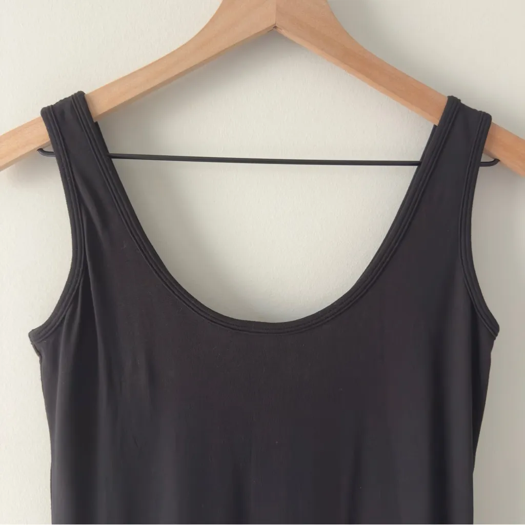 Poshdivah Black Sleeveless Midi Dress Slit Side Minimalist Basic Bodycon Solid M Size M - Image 3