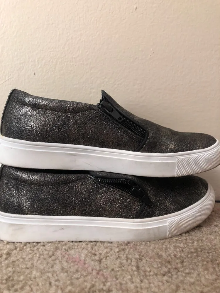 Metallic Zipper Slip On Sneakers Gold Size 6.5 - Image 3