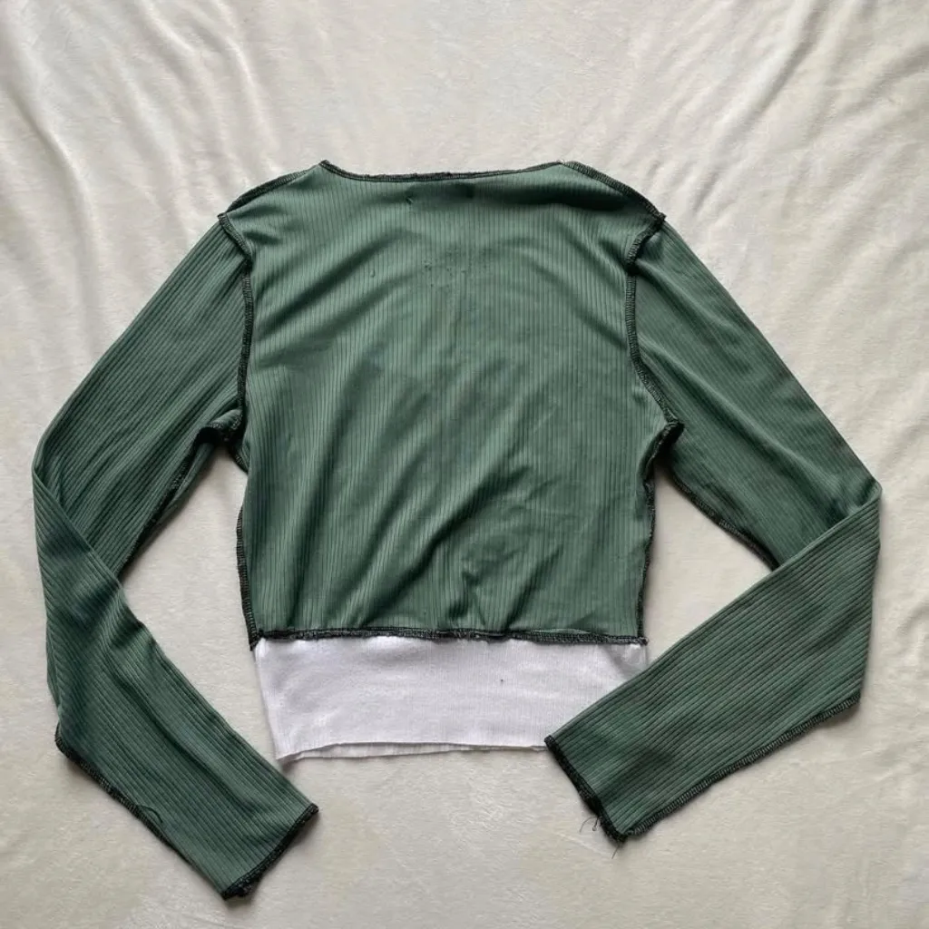 Notre Dame green and white patchwork longsleeve - Image 11