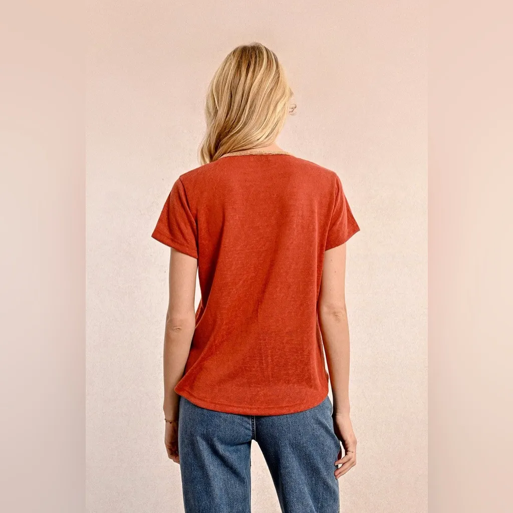 Molly Bracken Red Top with Iridescent Gold V-Neckline Size Medium - Image 4