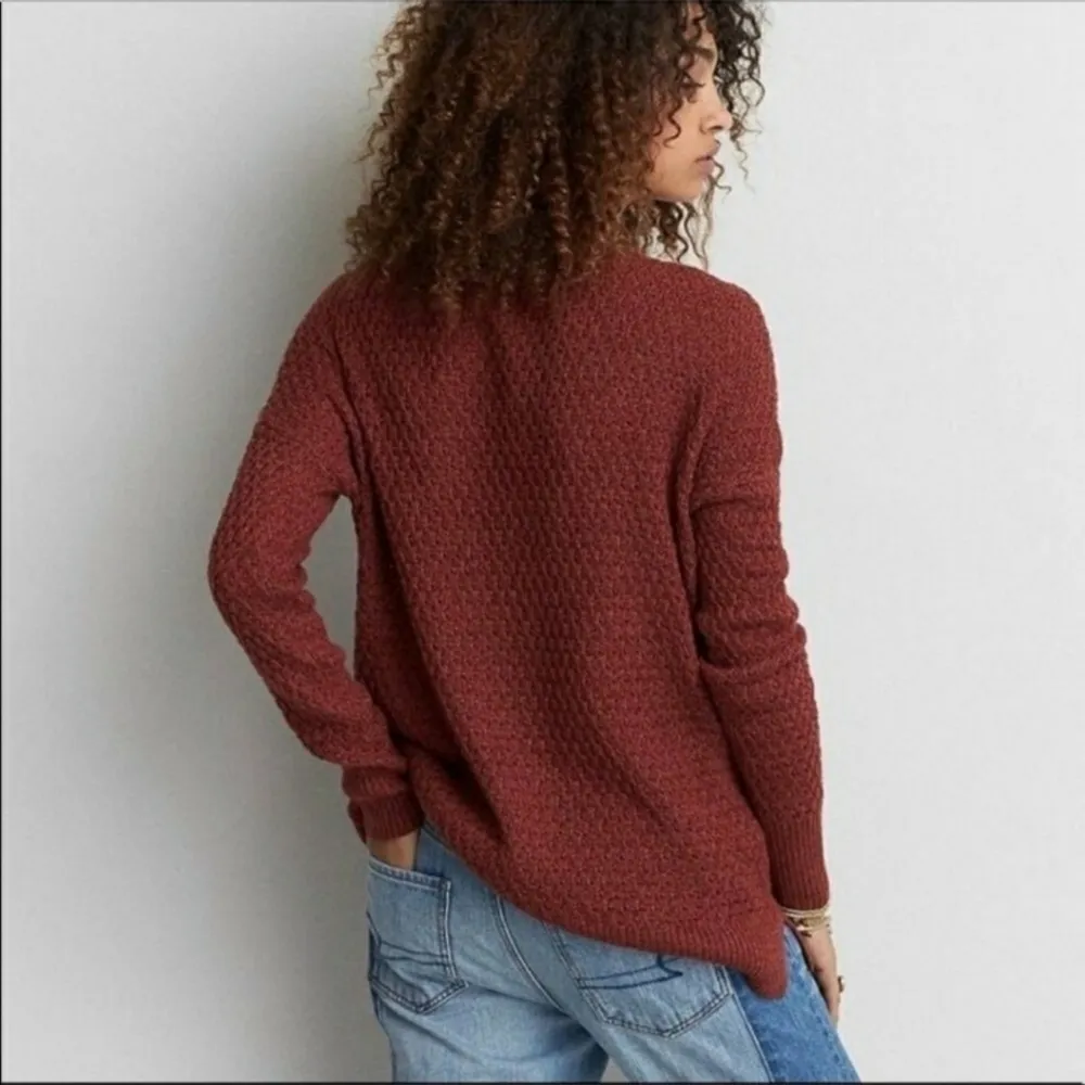American Eagle Outfitters V-Neck Sweater Small - Image 3
