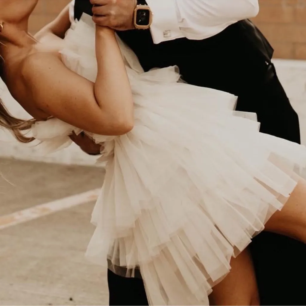 NEW Vici Lillie Tulle Strapless Mini Dress White Cream sz XS - Image 4