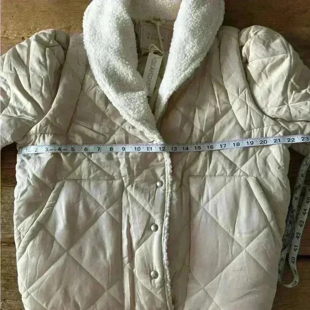 NEW Blank NYC Warm Hearts Quilted Sherpa Jacket ~ Medium - Image 3