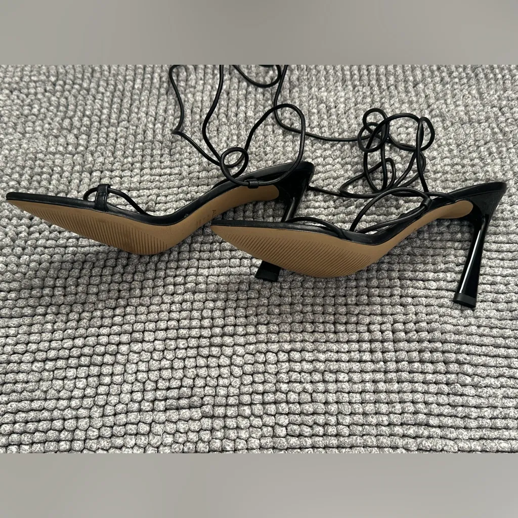 Aldo black lace up heel - Image 4