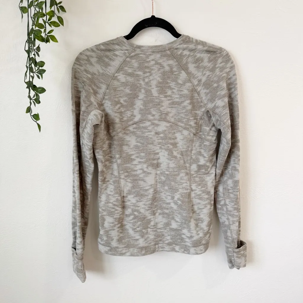 Lululemon Its Rulu Run Long Sleeve Shirt Sz 8 - Image 3