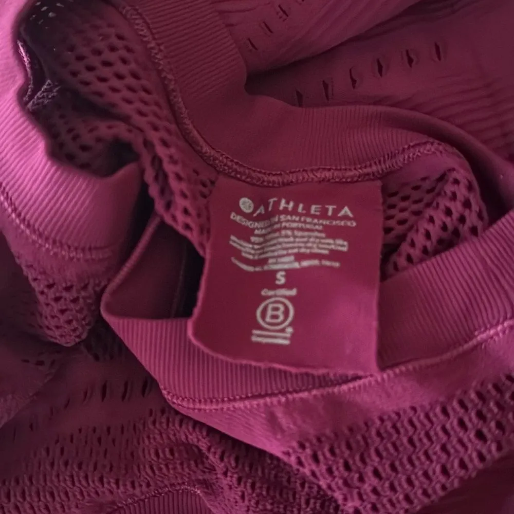 Athleta bundle of 2 tank tops size small - Image 2