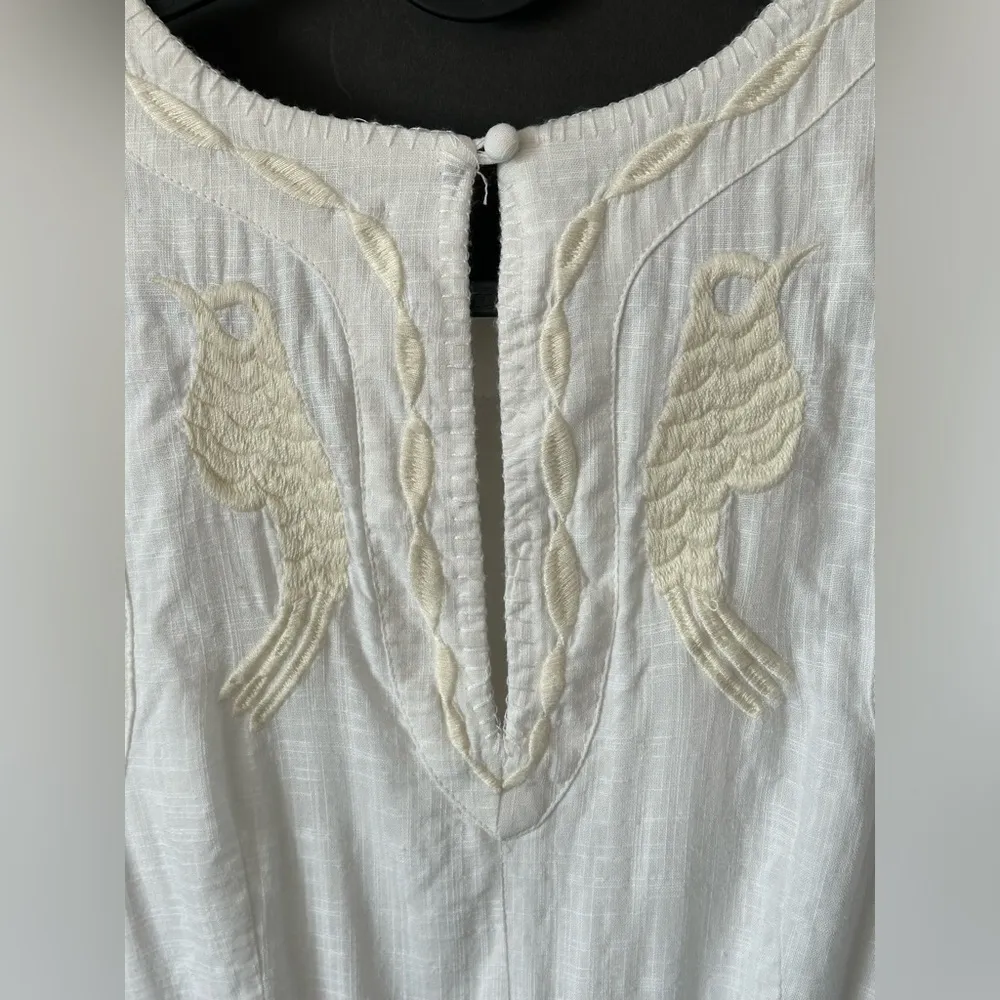 Delightful Birds of Feather Dress in white Sz 4 - Image 10