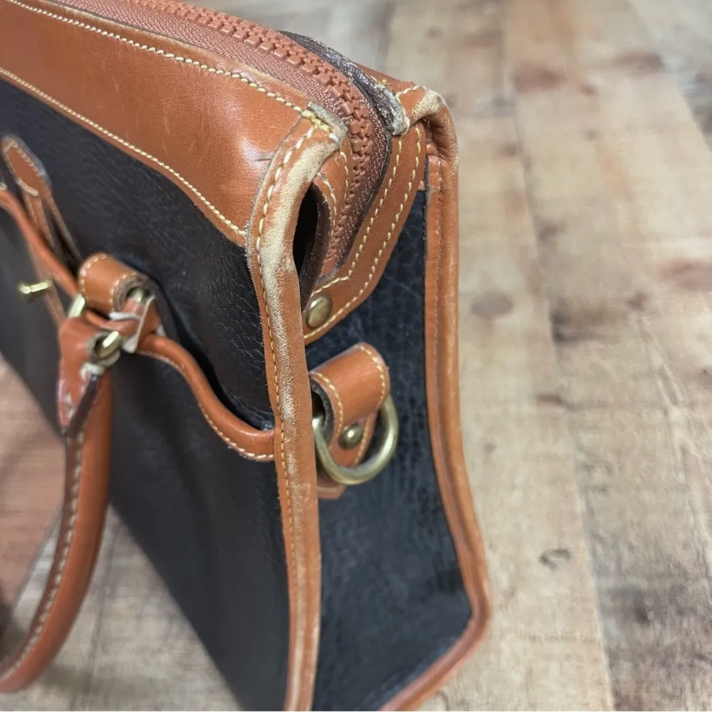 Vintage Dooney & Bourke Pebbled Leather Top Handle Satchel Purse Classic - Image 14