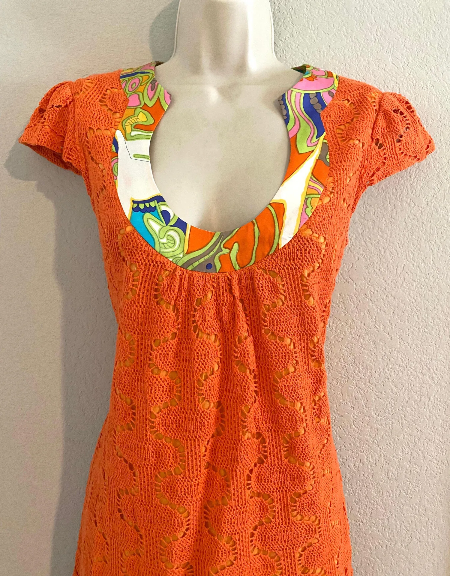 NWOT orange lace  dress. Sz 4 - Image 4