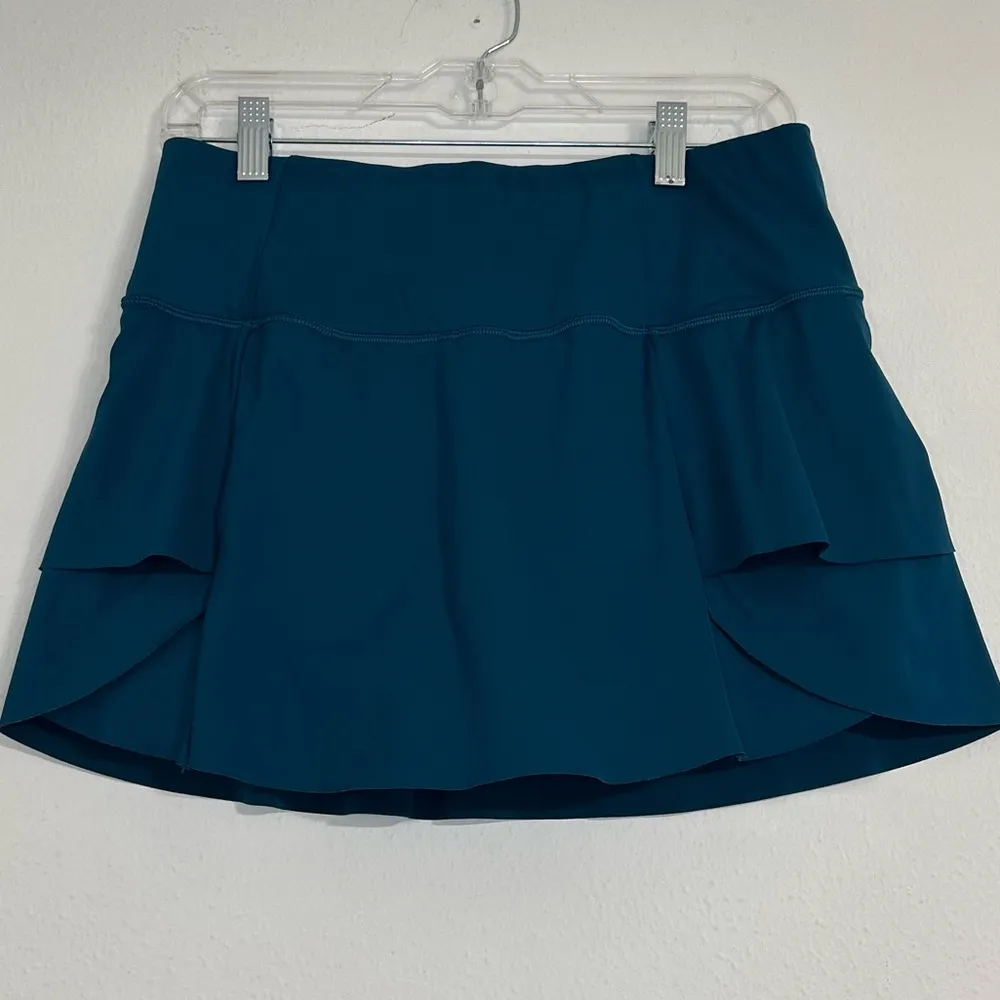 Athleta Women Momentum Teal Blue Tiered Tennis Active Golf Stretch Skort - Image 4