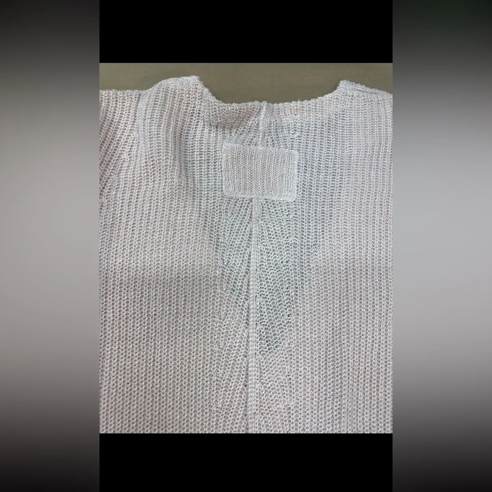 We The Free Jamie Linen V-neck Sweater in Starfish. Size Large - Image 8