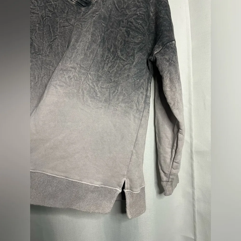 M. Rena Grey Ombré Oversized Pullover Sweater Small Gray - Image 4