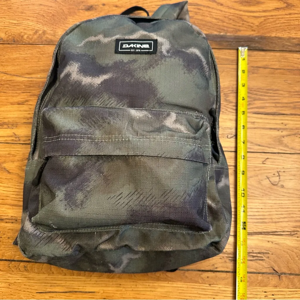 Dakine  365 Mini Camo 12L Backpack - Image 6